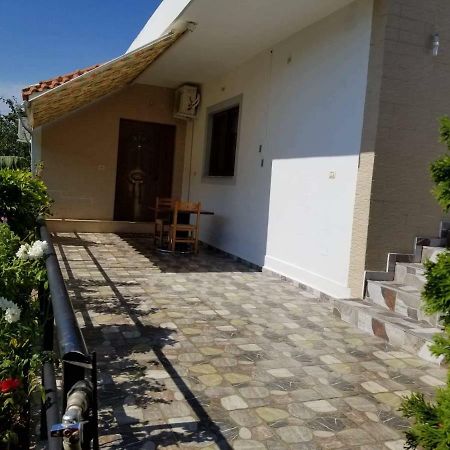Guesthouse Aleks Ksamil Exterior photo