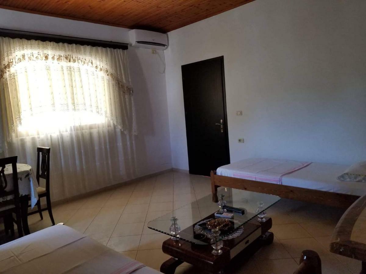 Guesthouse Aleks Ksamil Exterior photo